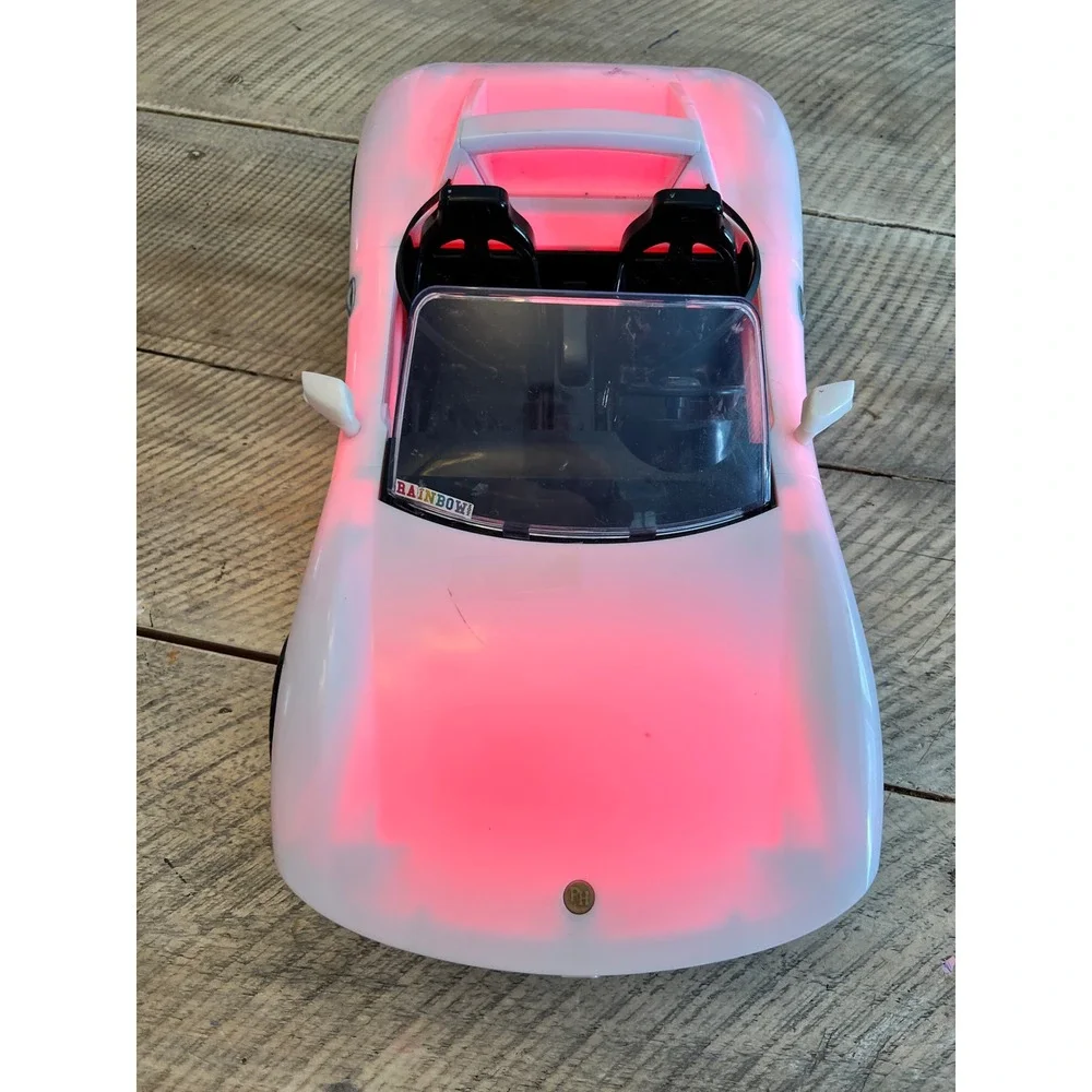 Rainbow High 8-in-1 Color Change Car White Convertible LED Light Up Vehicle
